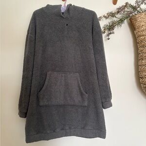 Oversized Gray COZY Hoodie , Pockets- L
